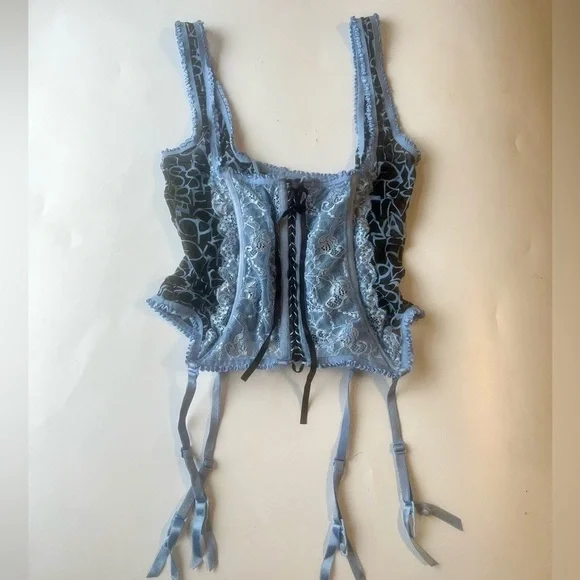 VINTAGE CASSANDRA INTIMATES LACE UP CORSET TOP - Picture 2 of 6